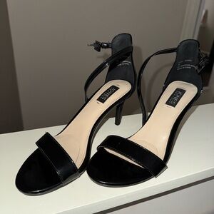 Jones New York Heels